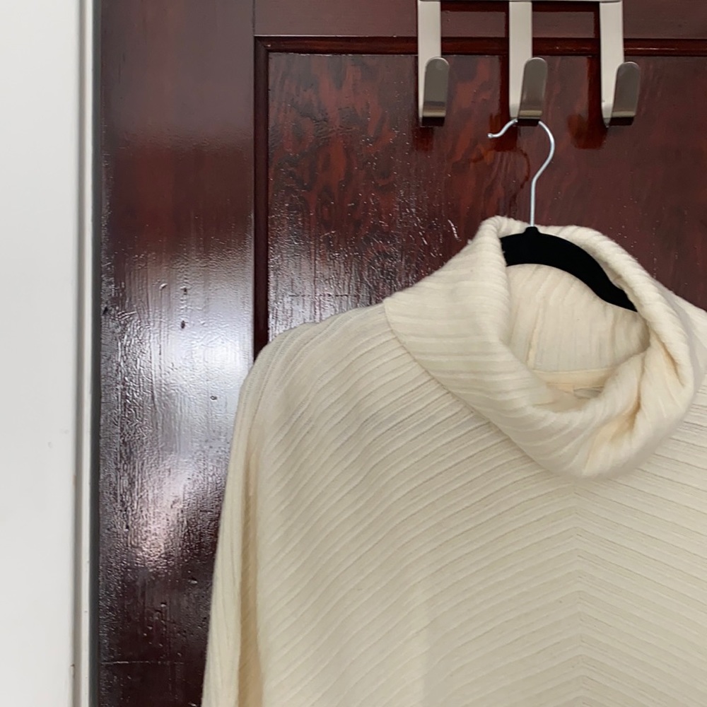 Anthropologie Moth cream sweater size S